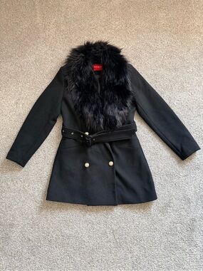 GUESS Women’s Black Belted Coat with Faux Fur Collar – Size Mediu